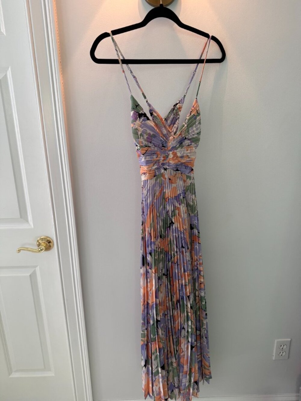 ASTR the Label: Blythe Floral Plisse Midi Dress - Coral Multicolor, Size S - Picture 3 of 5